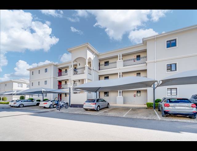 2 BEDROOM APARTMENT FOR SALE IN MAROELADAL